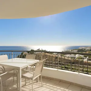 exclusivo-apartamento-de-2-dormitorios-vista-mar-lateral.1costadelsol.com/